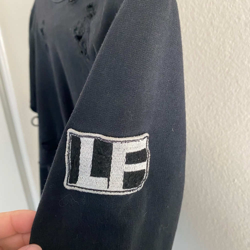 LF Distressed Crop top